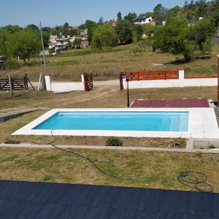 La Estancita de Tanti con pileta - One-Bedroom House - 1