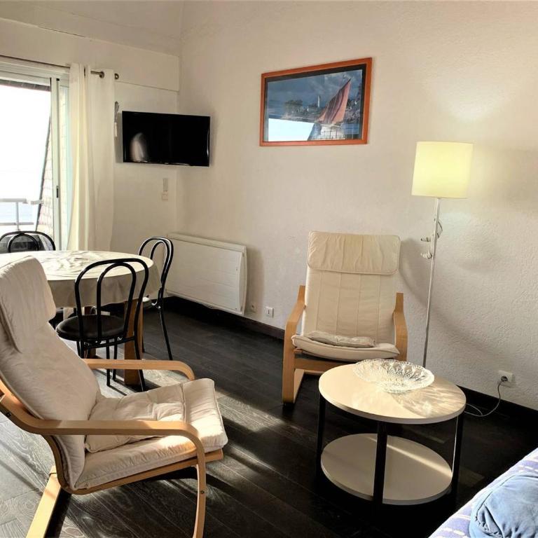 Quiberon - Studio mezzanine rénové 40m² pour 4 pers - Vue mer et parking - FR-1-478-24 - Studio - 3