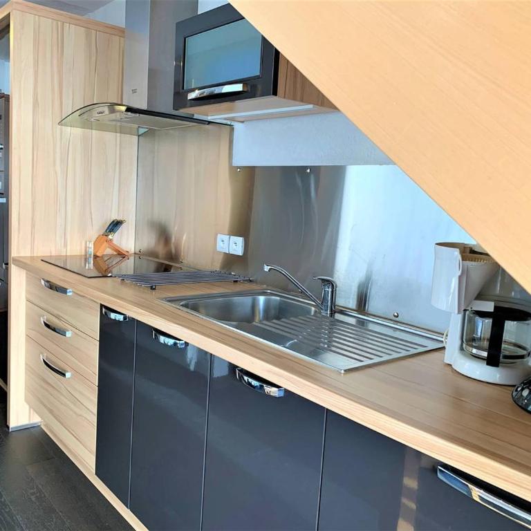 Quiberon - Studio mezzanine rénové 40m² pour 4 pers - Vue mer et parking - FR-1-478-24 - Studio - 6