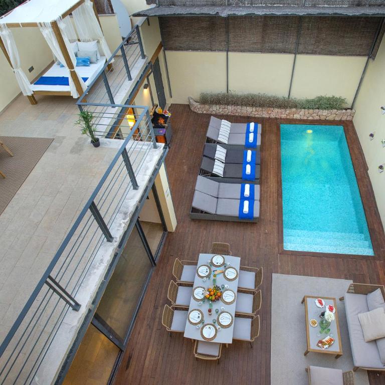 Owl Booking Villa Alvarez - 5 Min Walk to Old Town Center - Villa Deluxe - 3