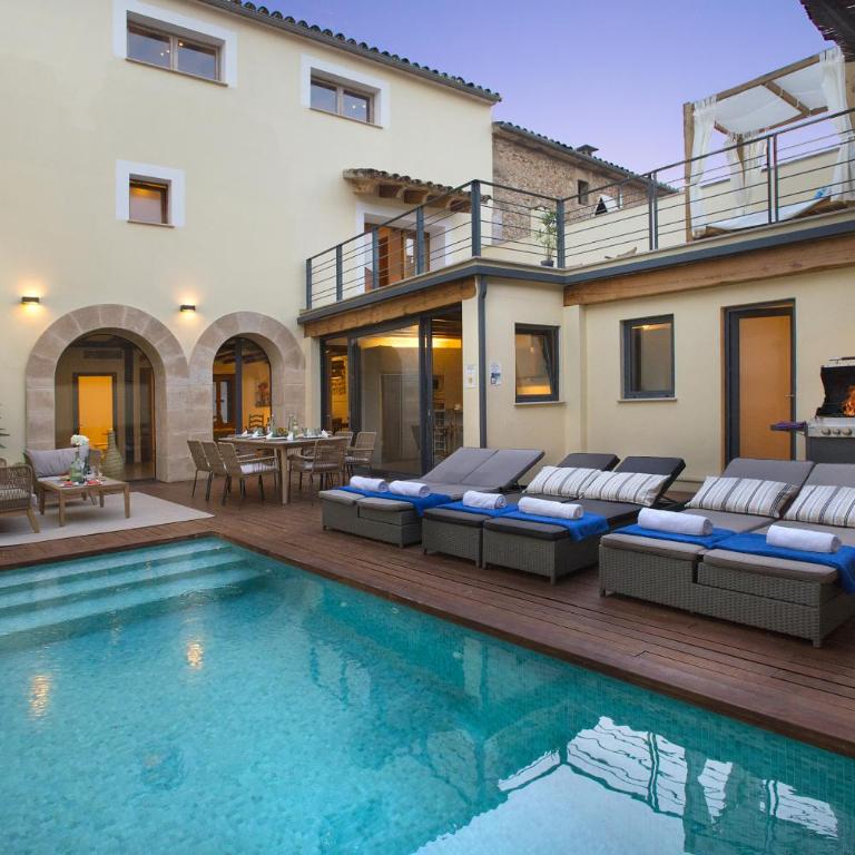 Owl Booking Villa Alvarez - 5 Min Walk to Old Town Center - Villa Deluxe - 35