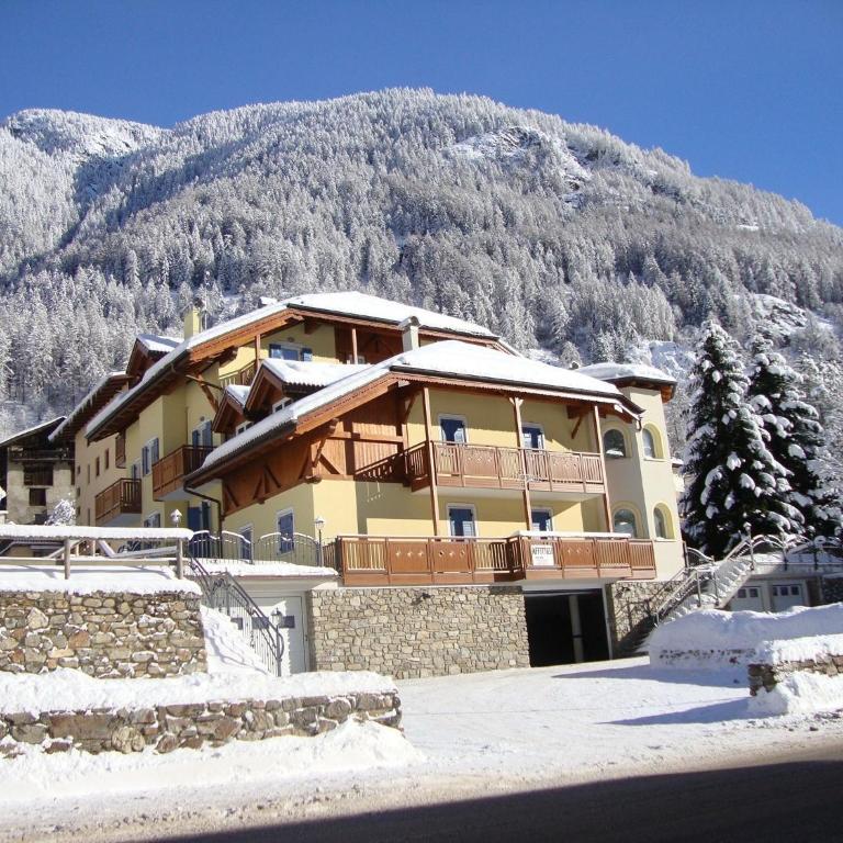 Appartamenti Vegaia - Appartamento con 2 Camere da Letto e Balcone - 1