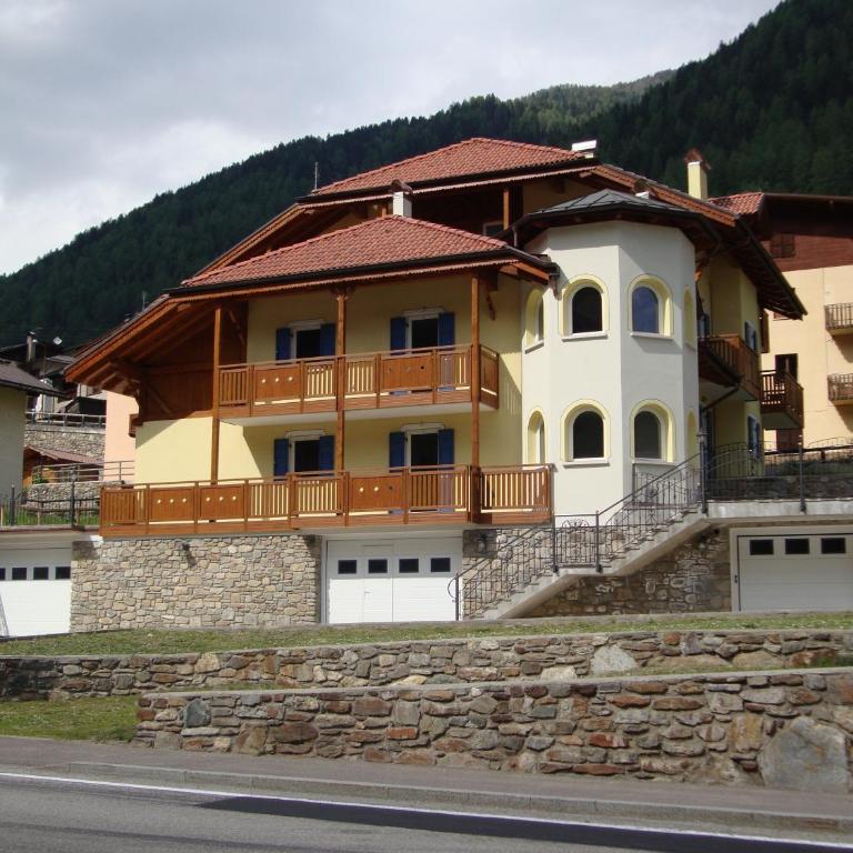 Appartamenti Vegaia - Appartamento con 2 Camere da Letto e Balcone - 9