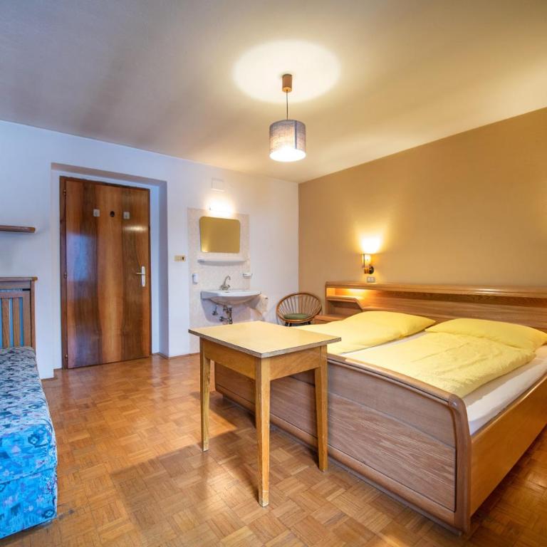 Apartments Karl - Appartamento con Vista Montagna - 11