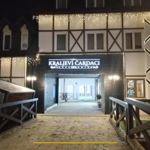 Apartman NOLE "Kraljevi čardaci" Kopaonik - One-Bedroom Apartment - 34