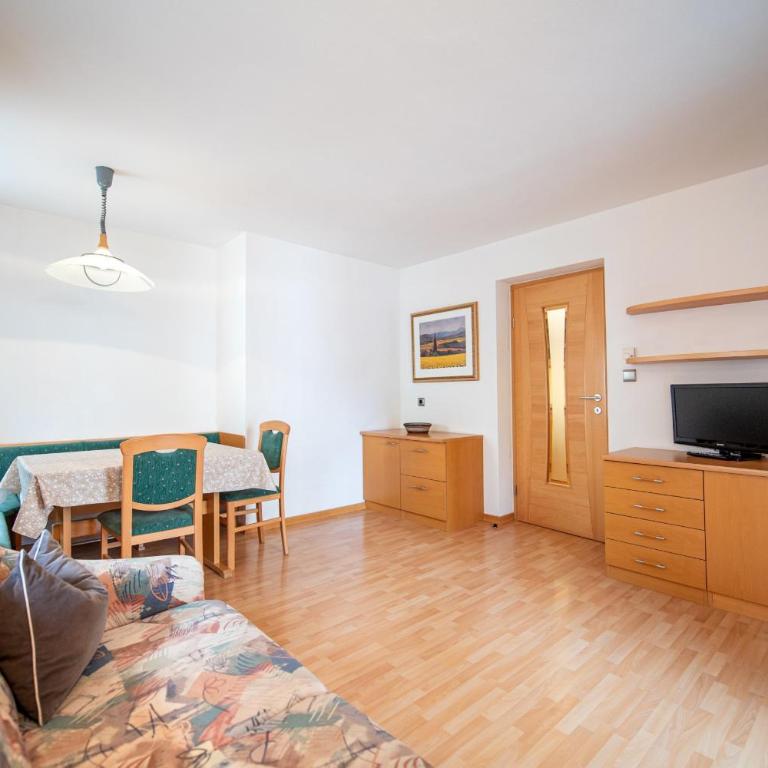 Central Apartments Cristlpek - Appartamento con Terrazza - 9