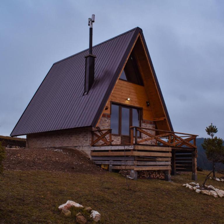 Vikendica Tromedja Pale - One-Bedroom Chalet - 39