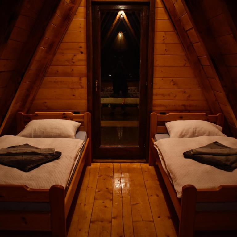 Vikendica Tromedja Pale - One-Bedroom Chalet - 55