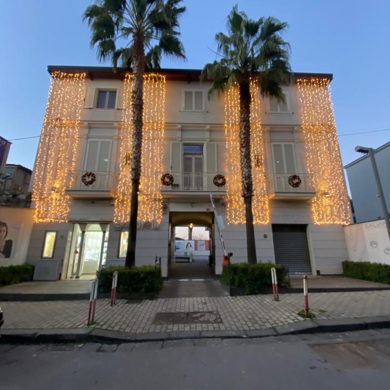 Nobile Dimora - Appartamento con 2 Camere da Letto - 1