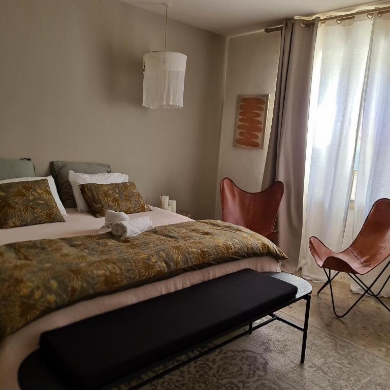 La Maison de Lyna - Suites de charme intra-muros avec parking & autonomie - Suite Superior King - 4