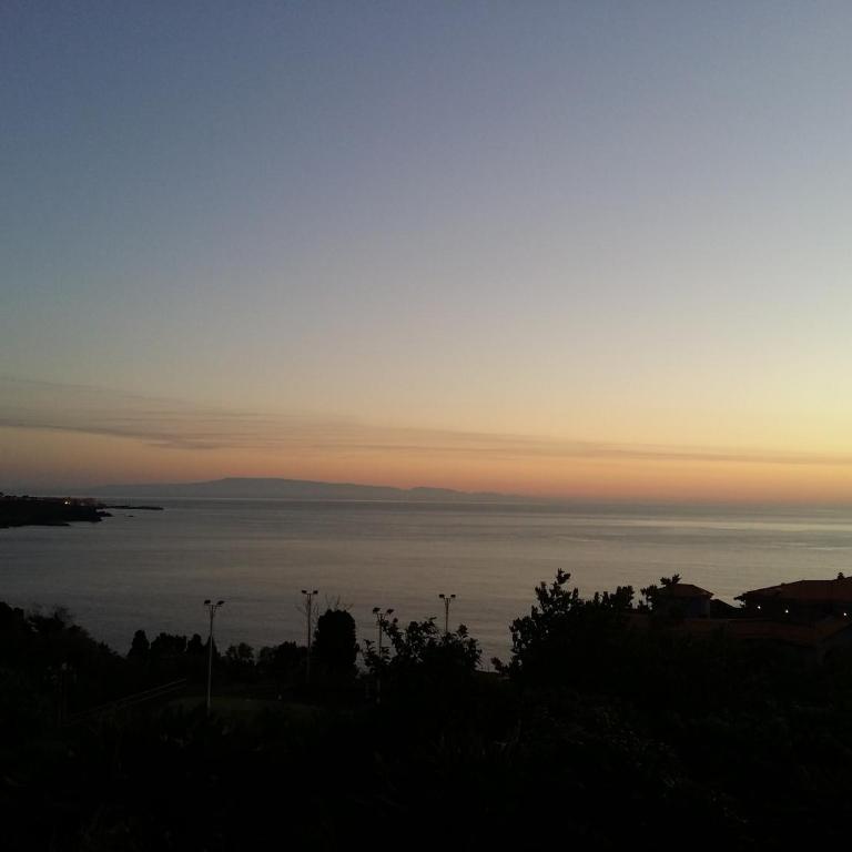 Casavacanze Residence Maia Volcani - Monolocale con Terrazza e Vista Mare - 13