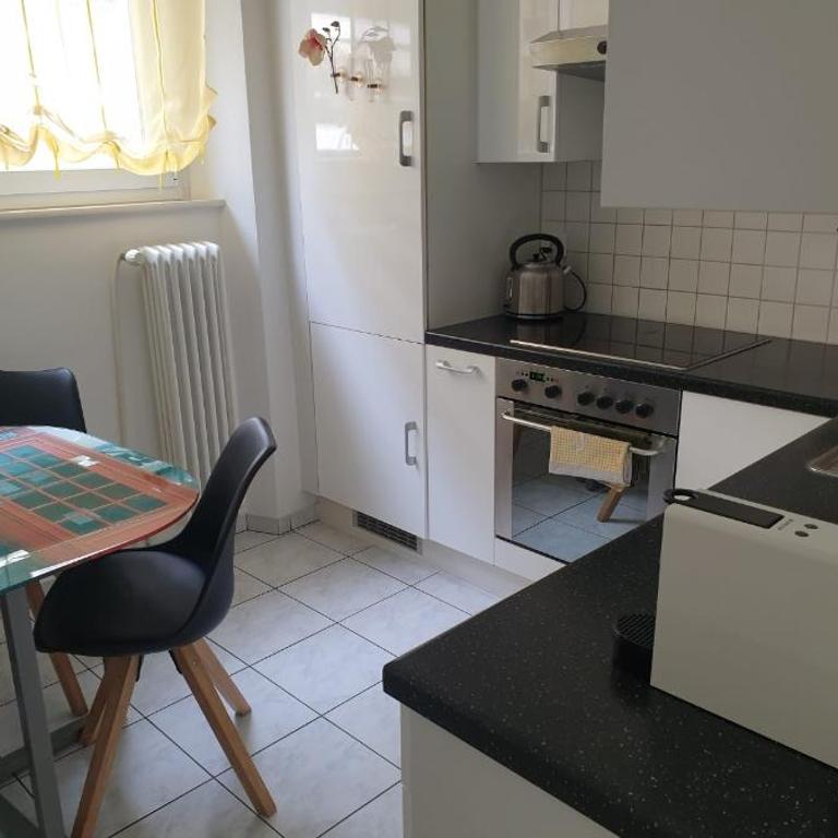 Renovierte Ferienwohnung im Zentrum von Locarno - Appartamento con 2 Camere da Letto - 12