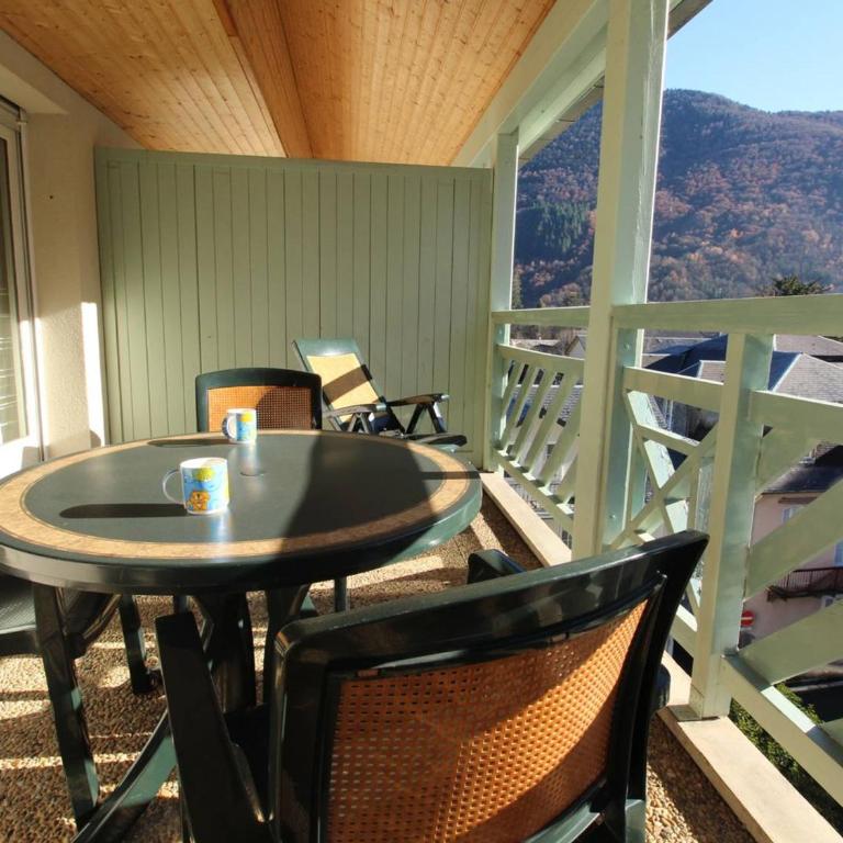 Luchon : Appartement 2 pers, Balcon Sud, Parking, Proche Thermes - FR-1-313-217 - Appartement - 11