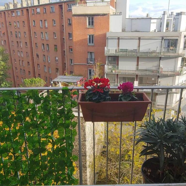 Studio with Balcony - One-Bedroom Apartment - 20