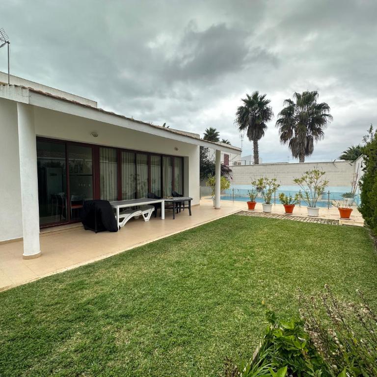 Villa Los Pinares de Monaco en Roche, Conil, Cádiz - Villa - 38