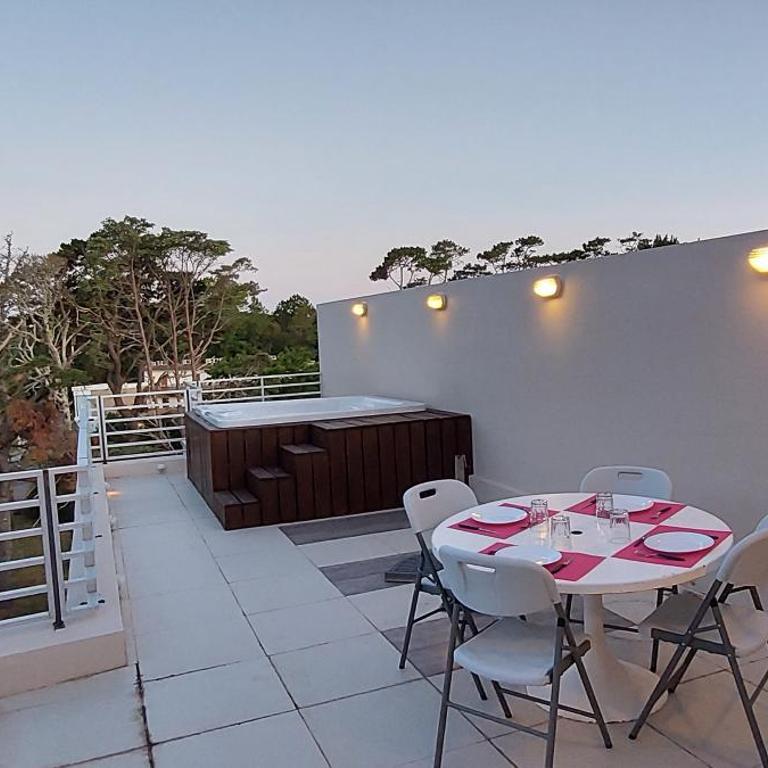 ESPECTACULAR PENTHOUSE CON TERRAZA PARRILLERO Y JACUZZI PROPIO, PREMIADO POR AWARD TERCER AÑO CONSECUTIVO -Edificio Jardins Del Est San Rafael- - One-Bedroom Apartment - 8