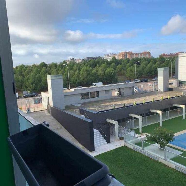 Espectacular apartamento con piscina y garaje. - Two-Bedroom Apartment - 25