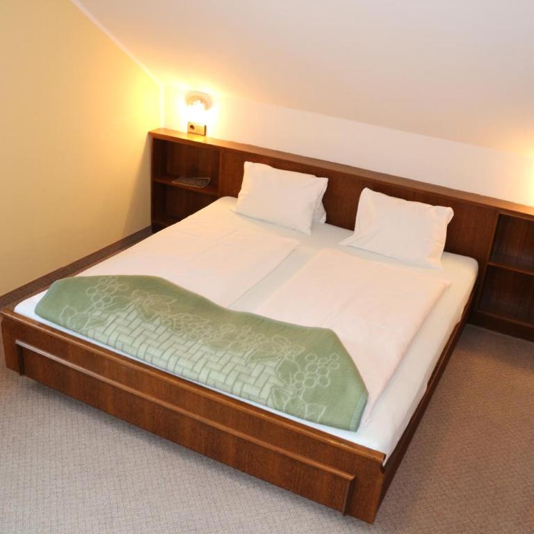 Ferienwohnungen Kraker - Comfort Apartment mit 2 Schlafzimmern und Balkon - 16