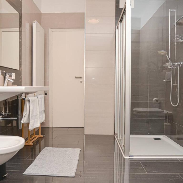 Central Plaza Apartment Br in Lugano - Appartamento - 15