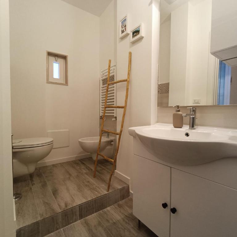 Filo - Double Room with Private Bathroom - 6