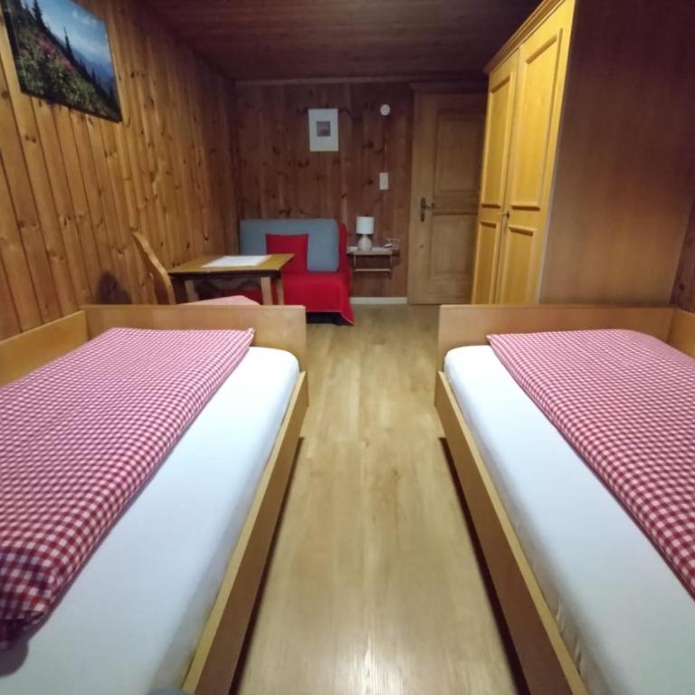 Wörglerhof's Hüttenapartments mit Kachelofen Farm Stay - Apartment mit 2 Schlafzimmern und Bergblick - 8