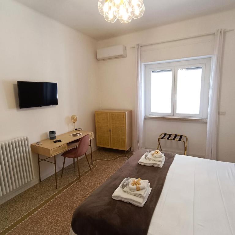 Filo - Basic Triple Room with Shared Bathroom - 6