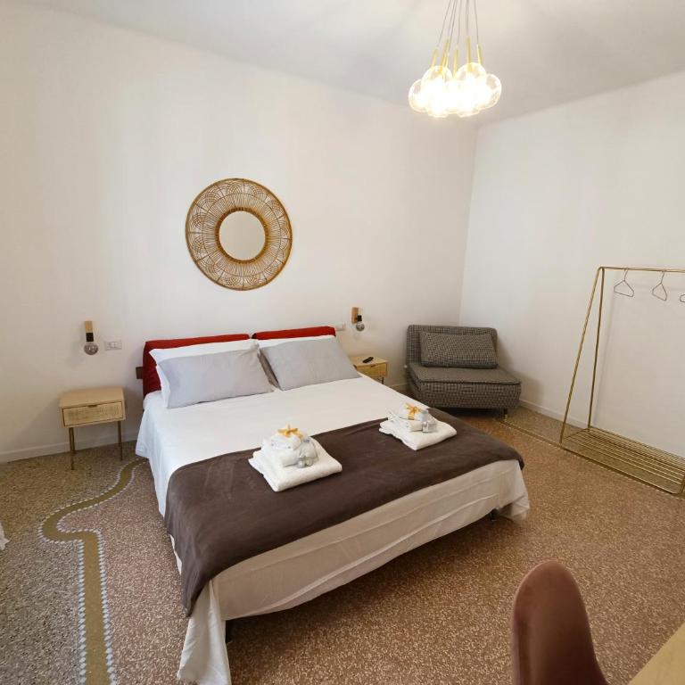Filo - Basic Triple Room with Shared Bathroom - 8