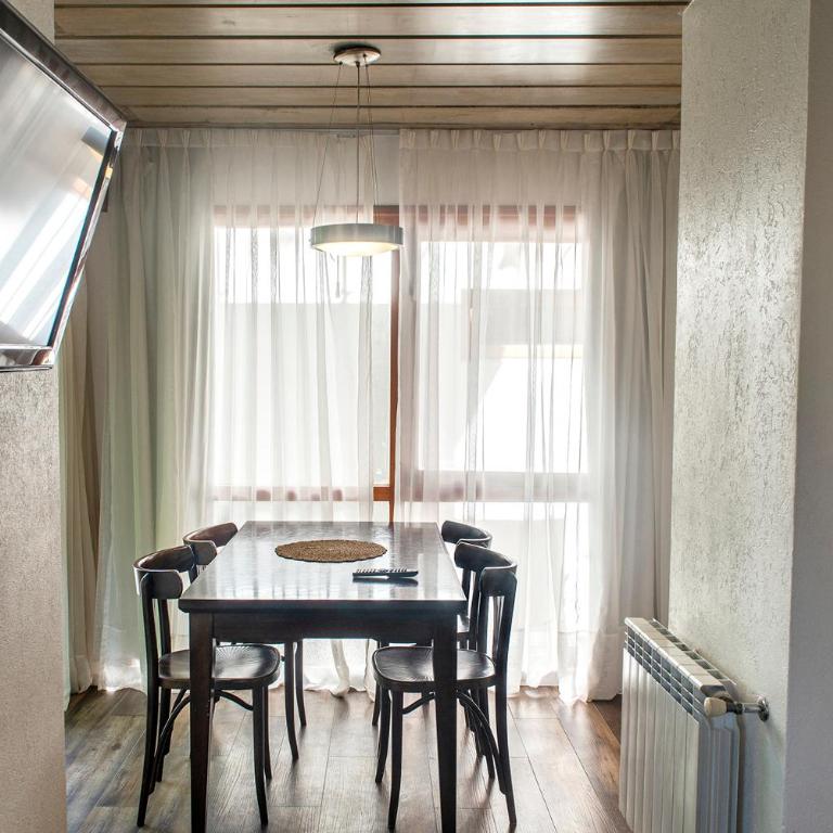 Terrazas del Bosque Aparts - One-Bedroom Apartment - 1