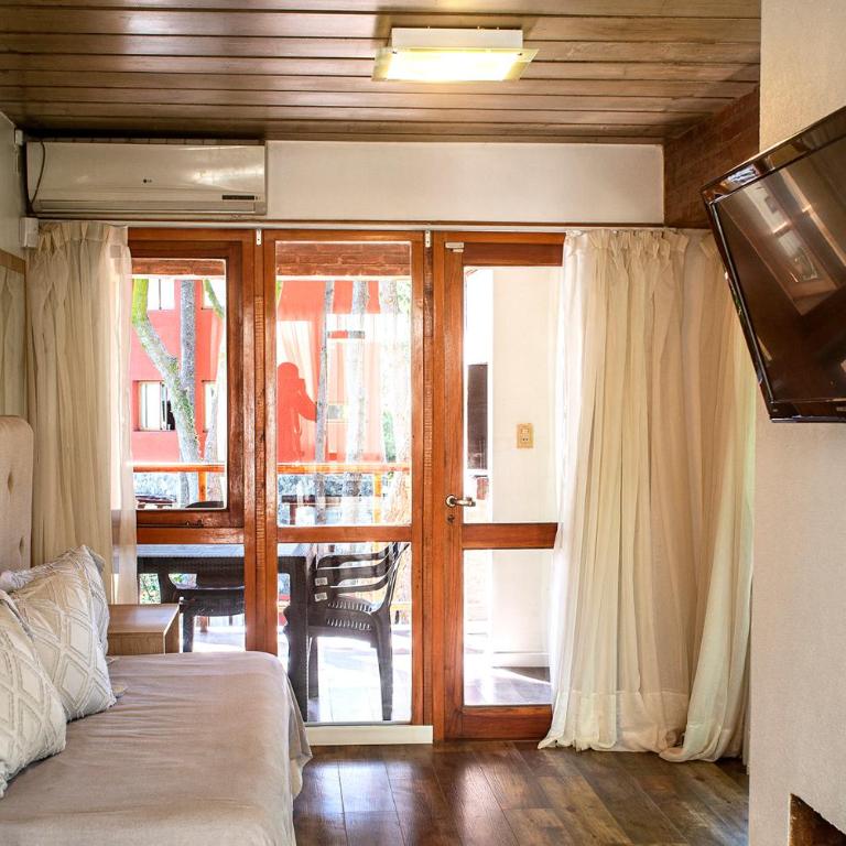 Terrazas del Bosque Aparts - One-Bedroom Apartment - 3