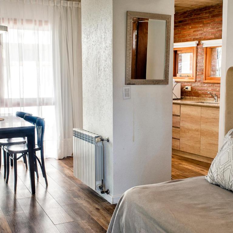 Terrazas del Bosque Aparts - One-Bedroom Apartment - 5