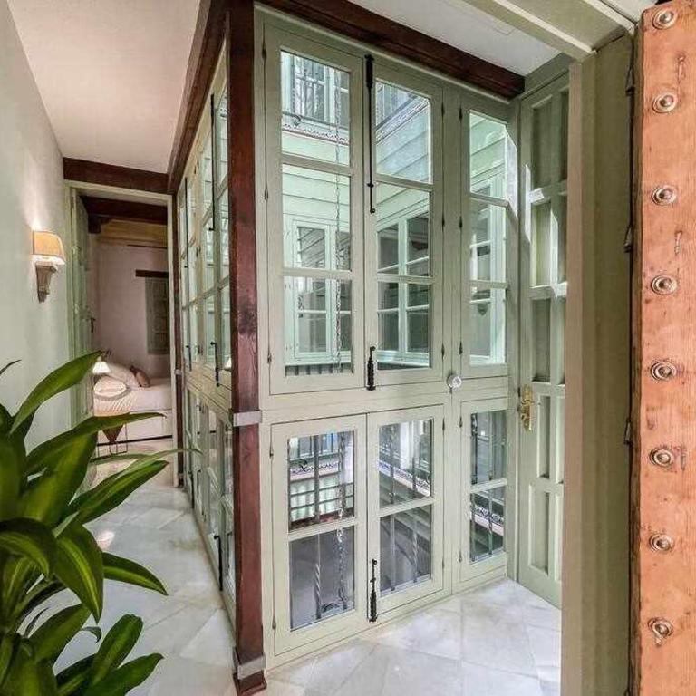 Judería de Sevilla III - Luxury Apartments - Two-Bedroom Apartment - 10