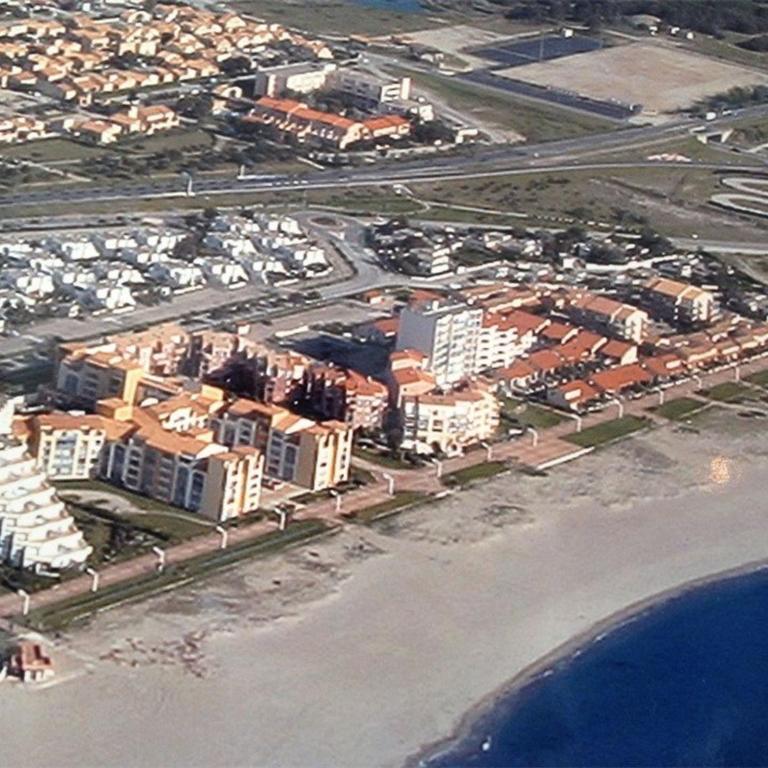 T2 Bord de Mer - 4 Pers - 50m Plage - 150m Commerces - Parking - TV - FR-1-81-228 - Appartamento (4 Adulti) - 10