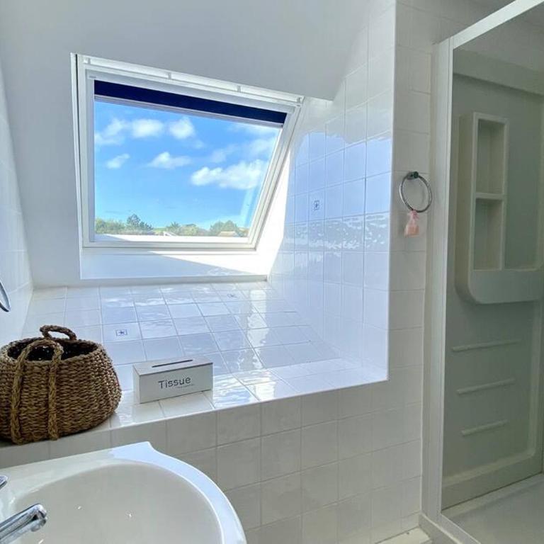 Séjour détente avec vue sur leau Appt pour 6 pers lumineux et confortable - Appartement - 32