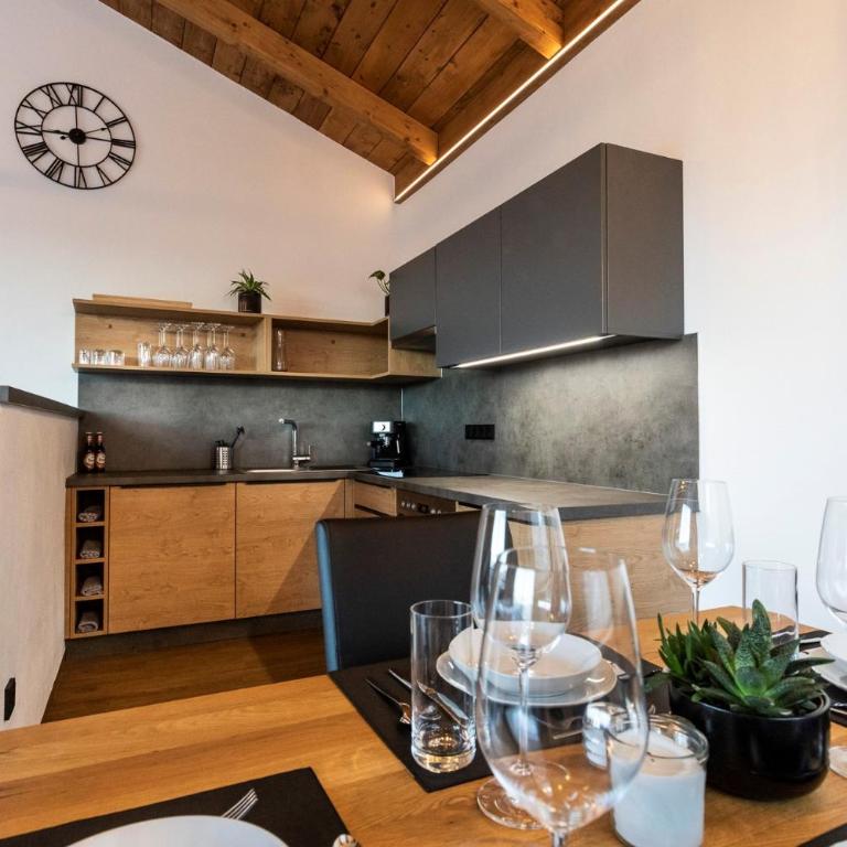 Seisen Almchalet - Two-Bedroom Apartment - 14