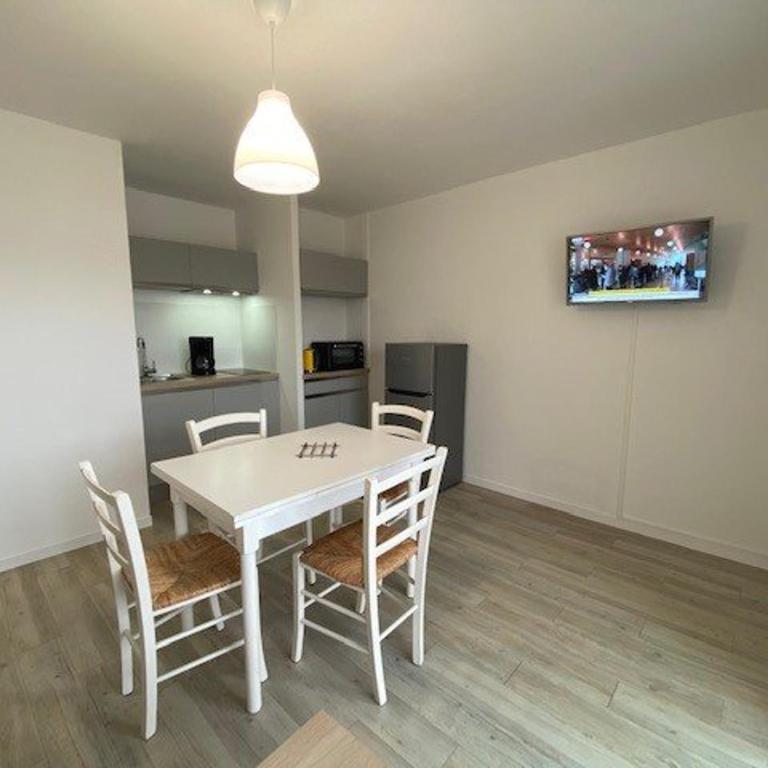 Appartement 3 pièces rénové avec piscine à Quiberon - Balcon, parking, proche plage - FR-1-478-207 - Apartment - 7