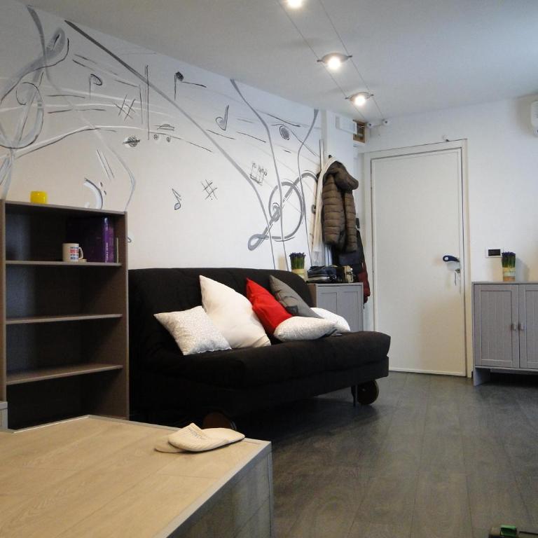 Jazz Style Home - Monolocale con Vasca Idromassaggio - 27