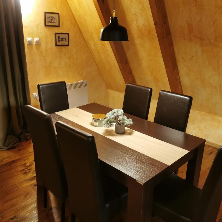 High Haven Durmitor - Two-Bedroom Chalet - 5