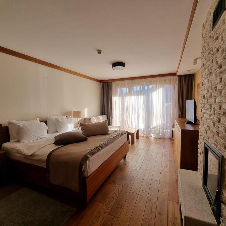 Apartman S-lux privatni app u sklopu hotela Vucko - Deluxe King Studio - 7
