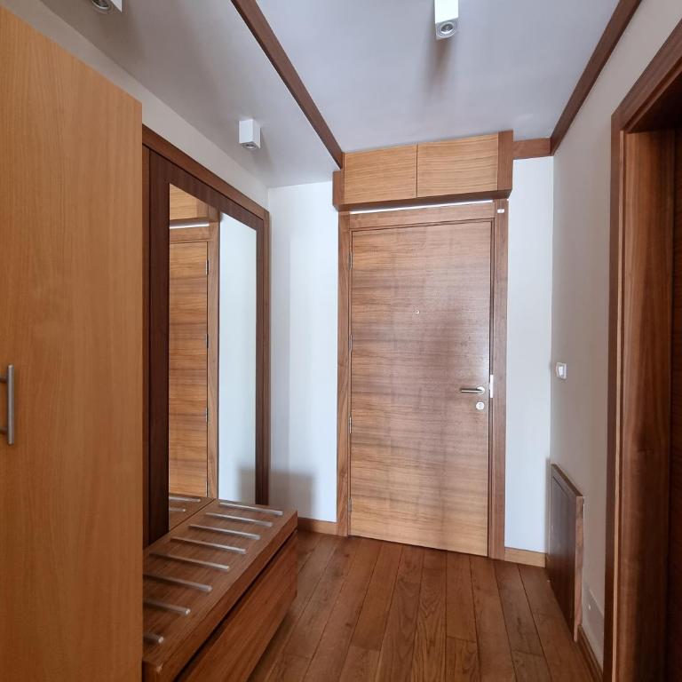 Apartman S-lux privatni app u sklopu hotela Vucko - Deluxe King Studio - 14
