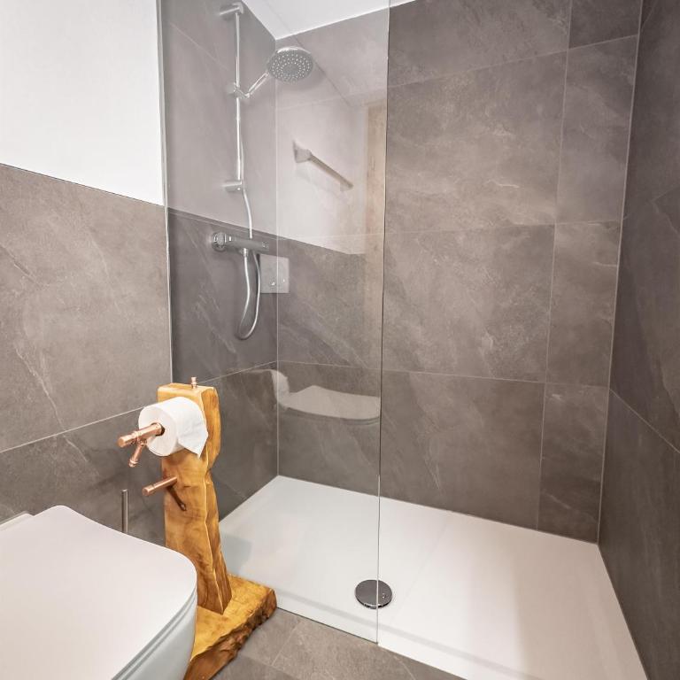 Appartement Heim - Apartment mit 2 Schlafzimmern und Badezimmer - 17