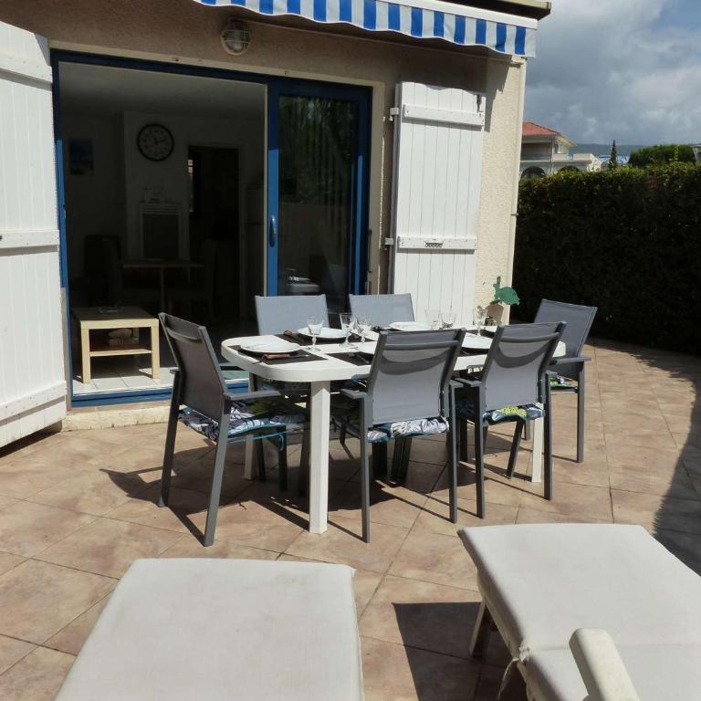 Mazet climatisé avec terrasse au Lavandou - FR-1-308-78 - Maison de Vacances (4 Adultes) - 1