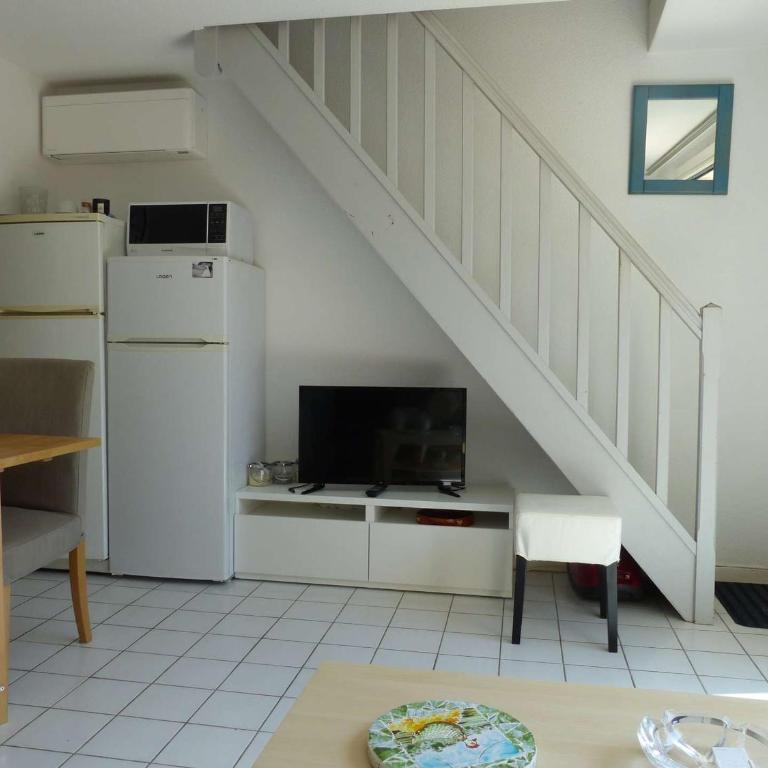 Mazet climatisé avec terrasse au Lavandou - FR-1-308-78 - Maison de Vacances (4 Adultes) - 10