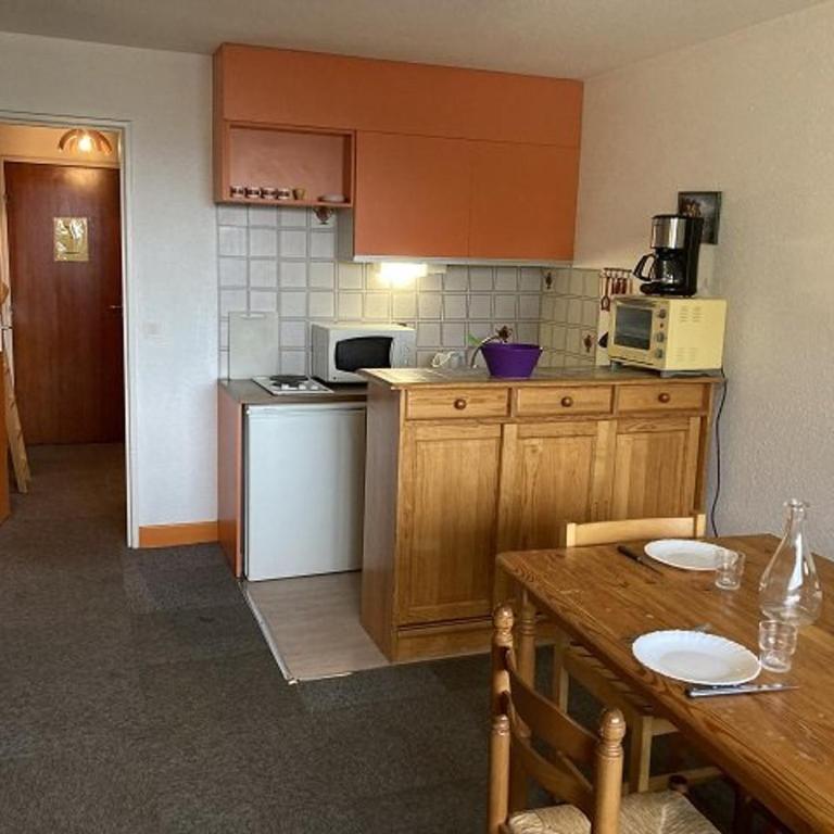 Studio lumineux 4 pers, pieds des pistes, balcon sud, proche sports et commerces - FR-1-262-171 - Appartement (4 Adultes) - 6