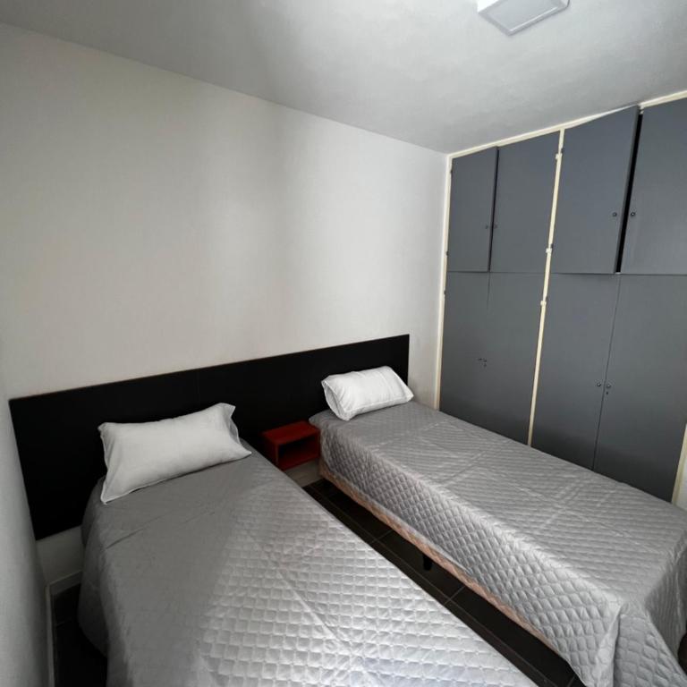 La mejor ubicación y todo nuevo - Apartamento de 3 dormitorios - 20