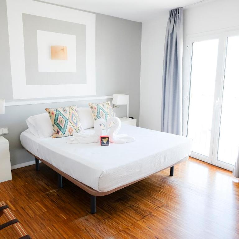 Hotel Subur - Habitación Doble - 1 o 2 camas - Ático - 4
