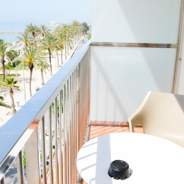 Hotel Subur - Habitación Doble con vistas al mar - 1 o 2 camas - 2