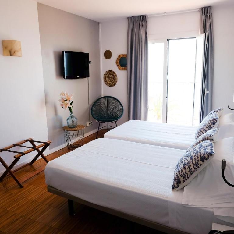 Hotel Subur - Habitación Doble con vistas al mar - 1 o 2 camas - 6