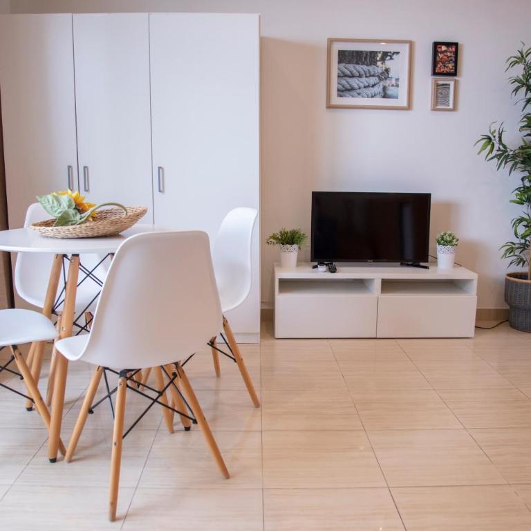 El Globo - Apartment with Sea View - 60