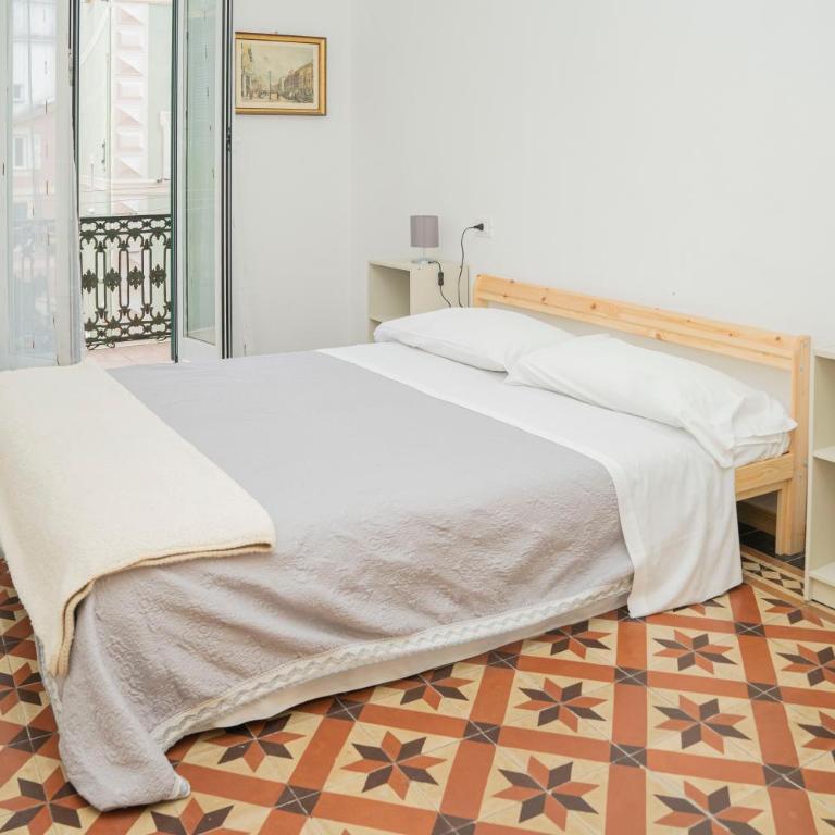 057 - Casa Portobello, Centrale a 50 metri dal mare - Appartamento con 3 Camere da Letto - 3