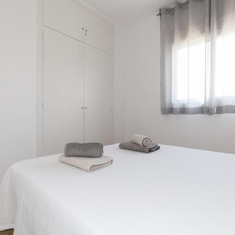 UHC Acacias Apartments - Two-Bedroom Apartment - 9